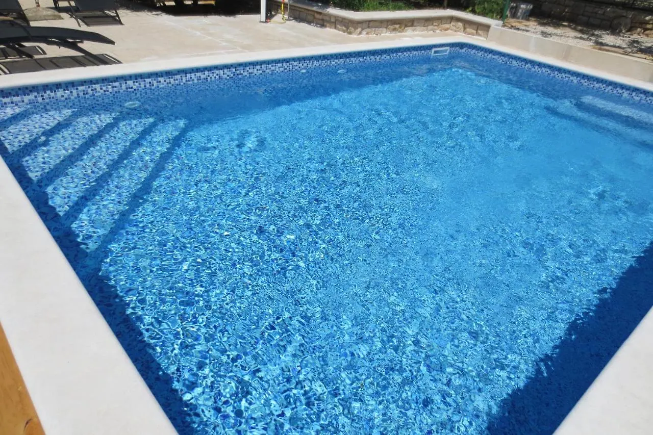 Apartman F1 Apartment Pula Croatia